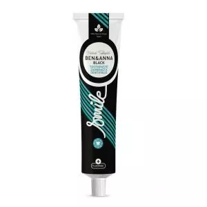 Ben & Anna Dentifrice blanchissant au fluor (75 ml) - Noir - à la menthe et au charbon actif