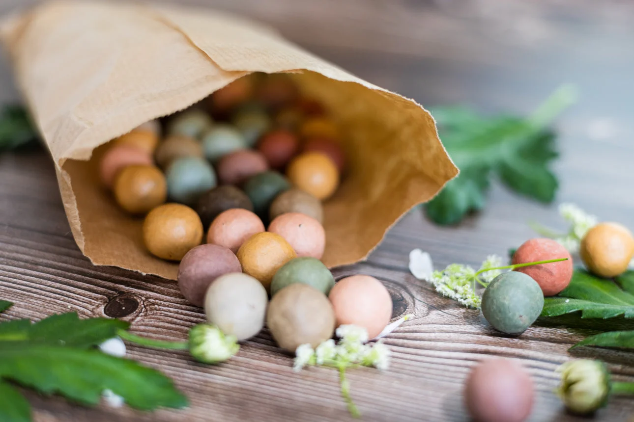 Blossombs Bombe à graines - Décoration cadeau « Pour la meilleure maman » - Cœur (1 pièce)