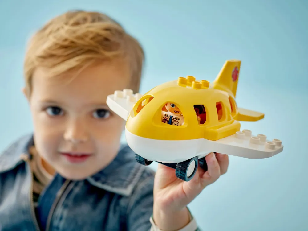 DUPLO® 10443 Première fois à l'aéroport