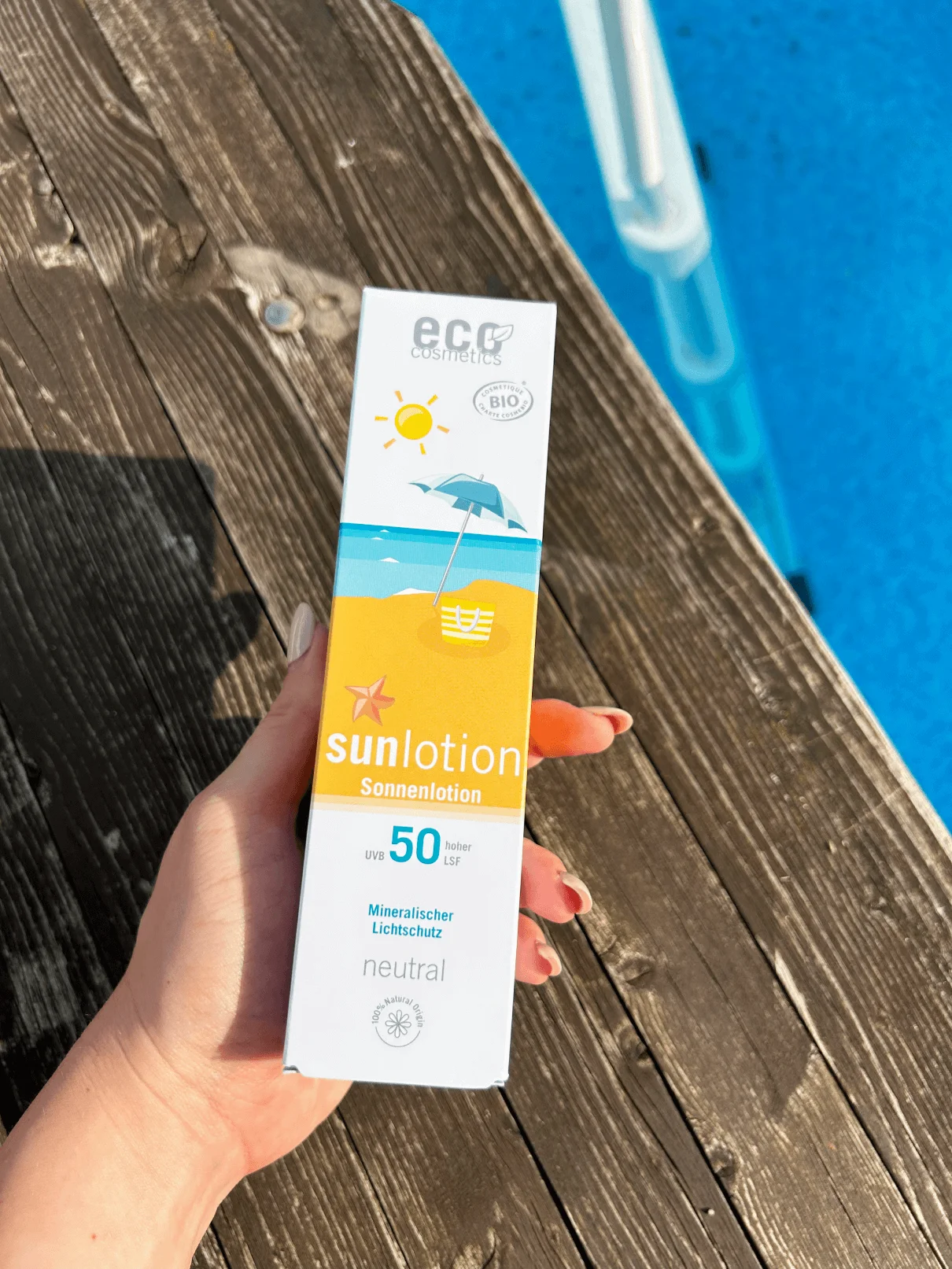Eco Cosmetics Lait solaire Neutral sans parfum SPF 50 BIO (125 ml) - avec des filtres minéraux naturels