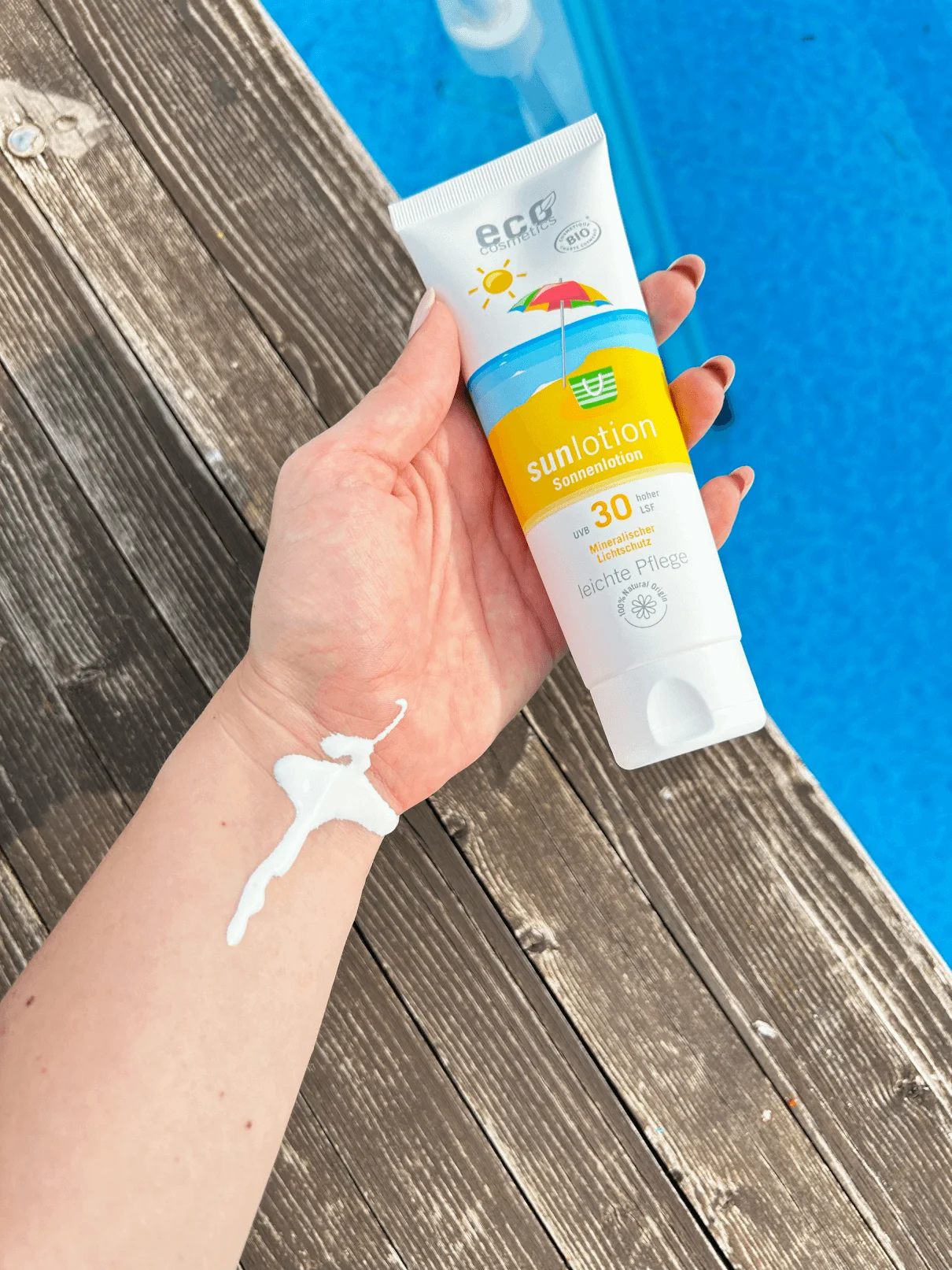 Eco Cosmetics Lait solaire SPF 30 BIO (125 ml) - à l'oxyde de zinc