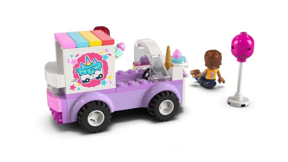 Friends 42675 Voiture de livraison licorne avec un gâteau