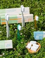 laSaponaria Brosse à dents pour enfants - abricot - matériaux 100% naturels