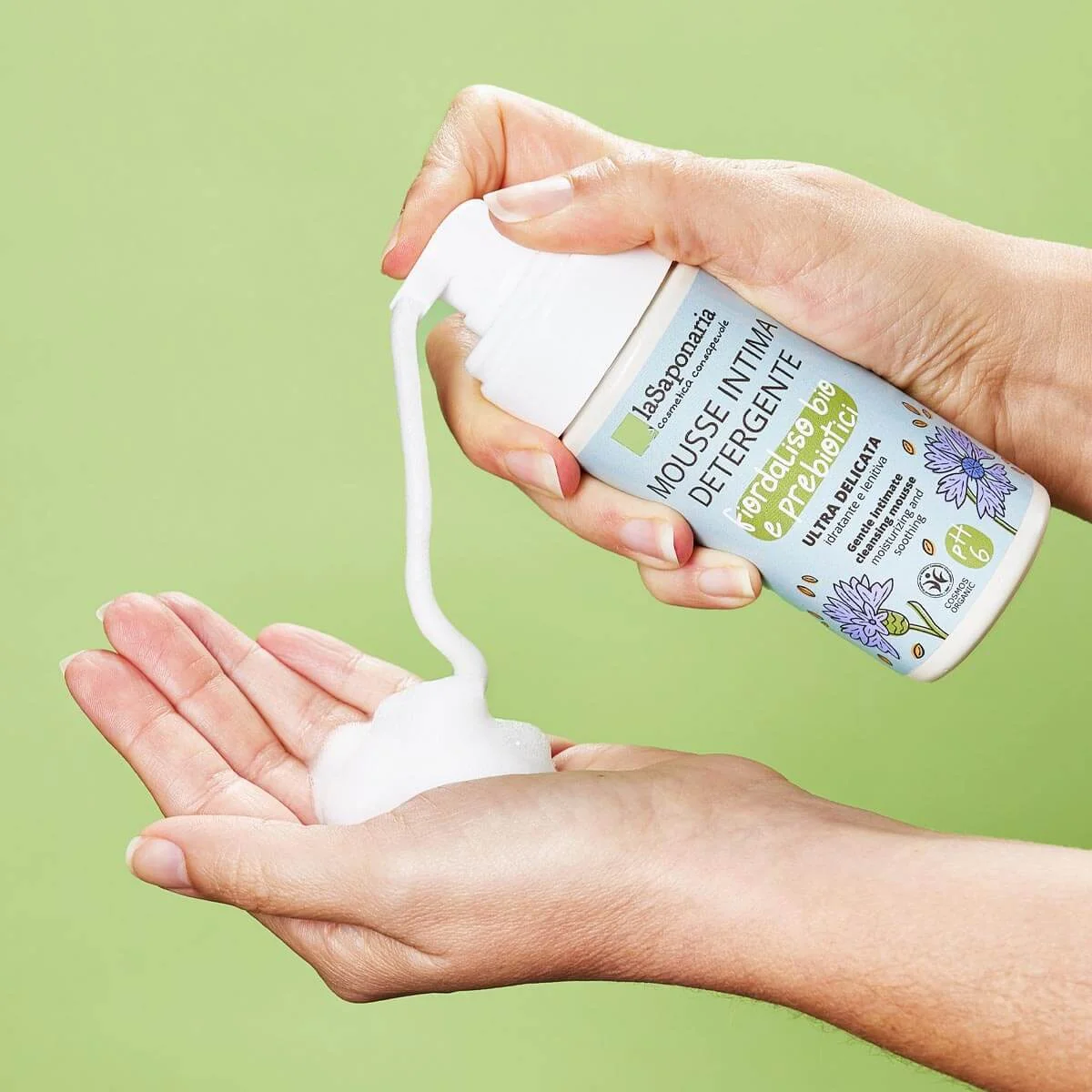 laSaponaria Mousse lavante intime au bleuet & aux prébiotiques BIO (100 ml) - convient aux enfants et en période de ménopause
