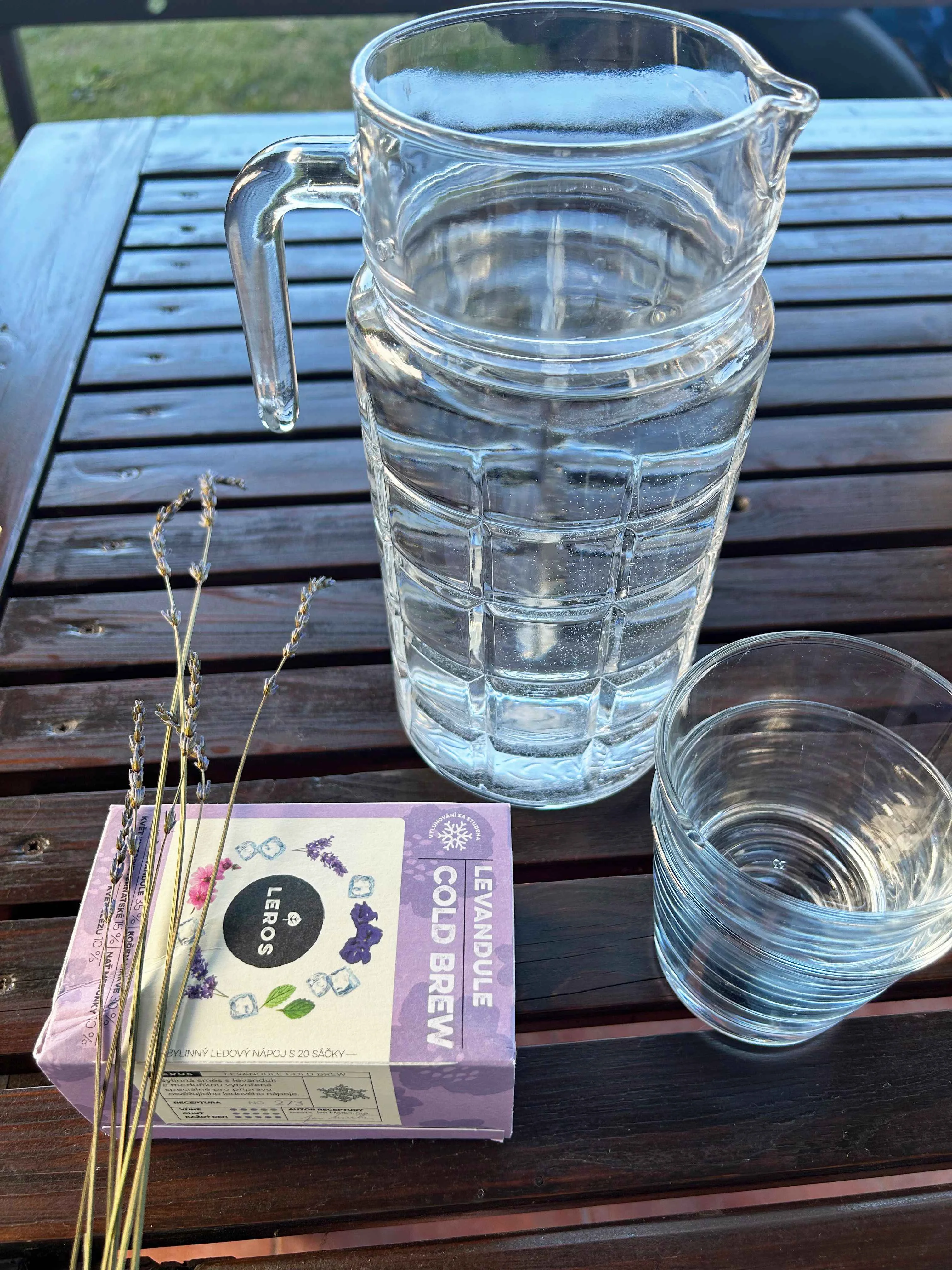 LEROS Mélange de plantes Lavande Cold Brew - sachets d'infusion (20 x 1,2 g) - pour préparer du thé glacé