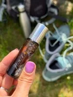 Natasha Roll-on à l’huile essentielle de Tea Tree BIO (10 ml) - petit compagnon de voyage