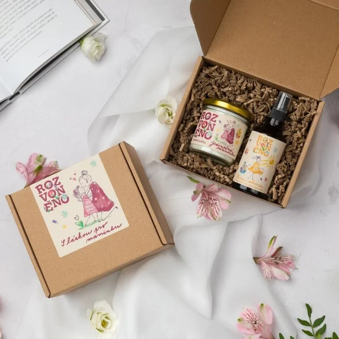 Rozvoněno Coffret cadeau Avec amour pour maman - bougie parfumée et désodorisant