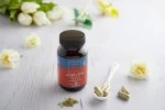 Terranova Health Quercetin Nettle Complex avec de l'ortie (50 gélules) - pendant la saison des pollens et en cas d'immunité affaiblie