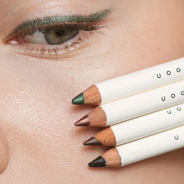 Uoga Uoga Crayon pour les yeux BIO souple 850 Blacker than Black - Noir - 4 teintes pour chaque look