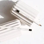 Uoga Uoga Crayon pour les yeux BIO à mine tendre 851 Melting Chocolate - Brun foncé - 4 teintes pour chaque look