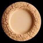 Uoga Uoga Fond de teint minéral en poudre (0,7 g - échantillon) 637 Amber Sand - pour tester 12 teintes
