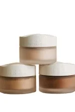Uoga Uoga Fond de teint minéral en poudre à l'ambre (10 g) 637 Amber Sand - léger, naturel, SPF 15