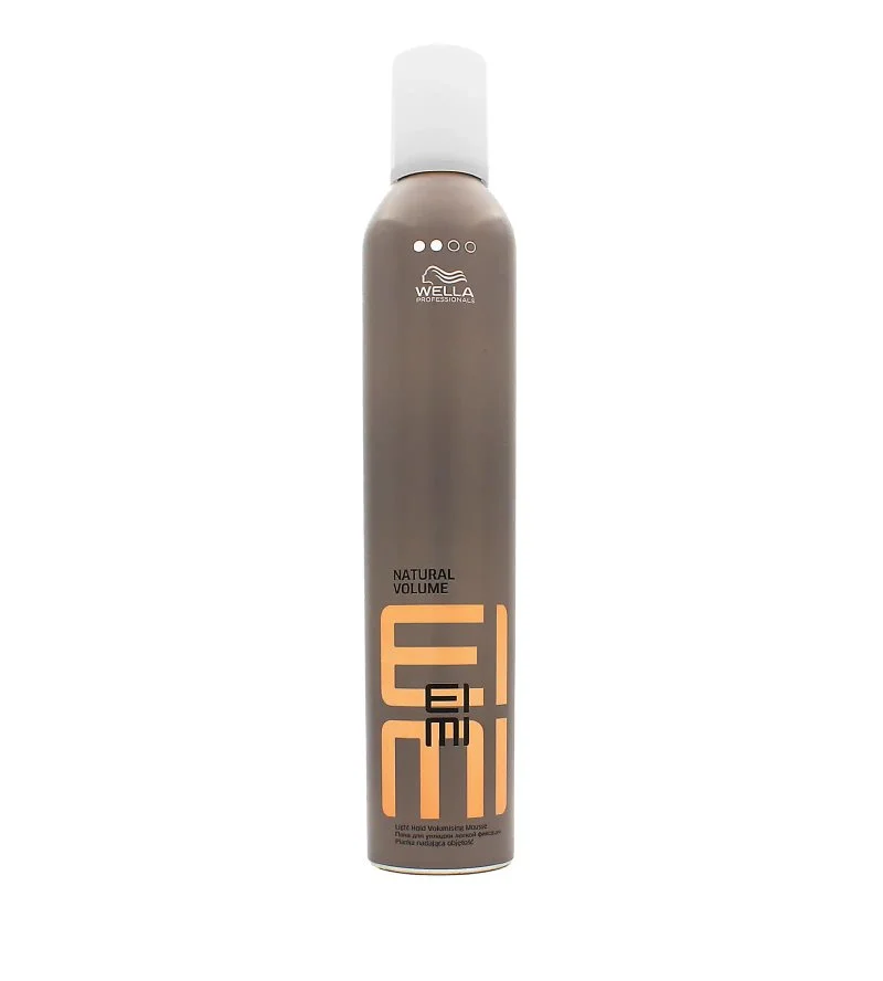 Professionals EIMI Natural Volume mousse pour le volume des cheveux à fixation légère 500 ml
