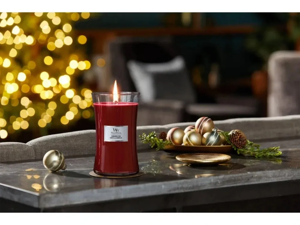 Cinnamon Chai geurkaars met houten lont 609,5 g