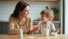 La langue blanche disparaît souvent lorsque vous améliorez votre hydratation et ajoutez un nettoyage
