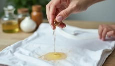 Comment éliminer efficacement les taches d'herbe et protéger vos vêtements