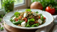 Découvrez la magie de la vinaigrette miel-moutarde pour des salades parfaites