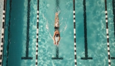 # Proč je plavání nejšetrnější sport pro klouby

Plavání je považováno za jeden z nejlepších sportů 
